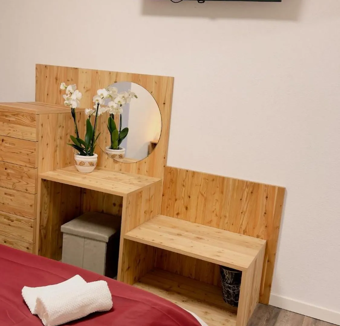 Appartment Alleghe Center 0*,  Italy